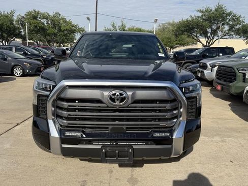 Used 2025 Toyota Tundra Limited image 2