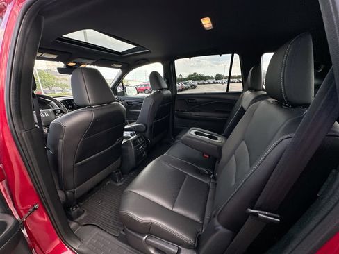 Used 2023 Honda Passport Elite image 4