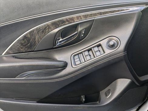 Used 2014 Buick LaCrosse Leather image 24