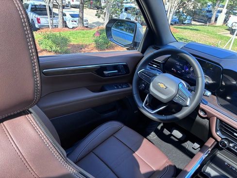 New 2026 Chevrolet Tahoe High Country AWD/4WD image 25