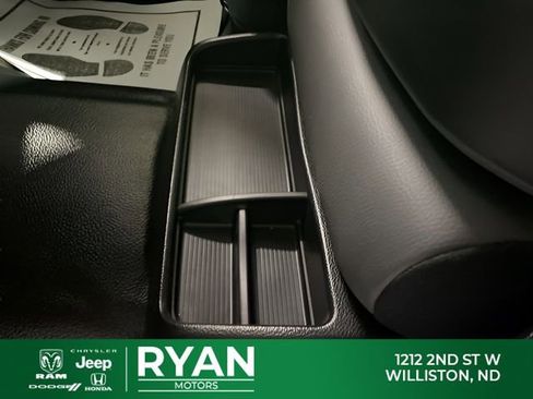 New 2025 RAM 2500 Tradesman w/ Chrome Appearance Group AWD/4WD image 33