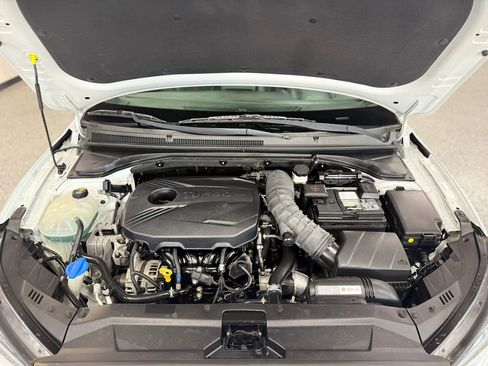 Used 2019 Hyundai Veloster Turbo image 36