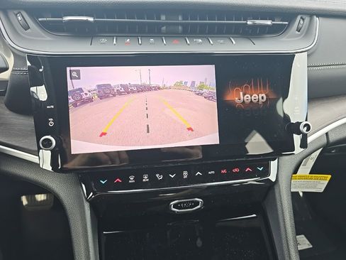 New 2026 Jeep Grand Cherokee Altitude RWD image 24