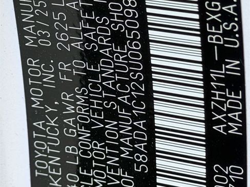 Certified 2025 Lexus ES 300h w/ Premium Package image 14