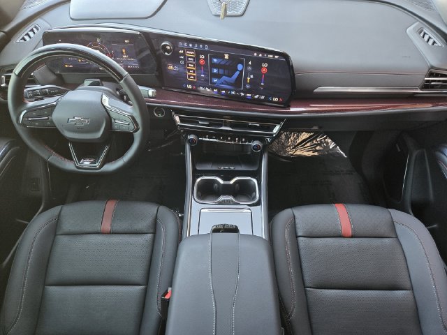Used 2026 Chevrolet Traverse RS FWD image 19