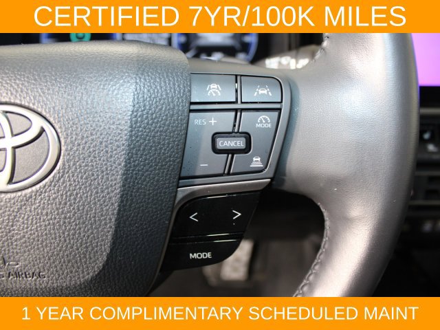 Used 2025 Toyota Camry XSE FWD image 23