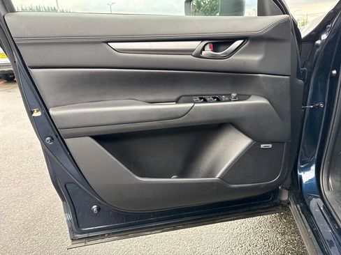 Used 2019 MAZDA CX-5 Touring image 17