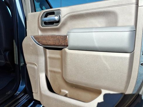 Used 2020 GMC Sierra 2500 Denali w/ Denali Ultimate Package image 15