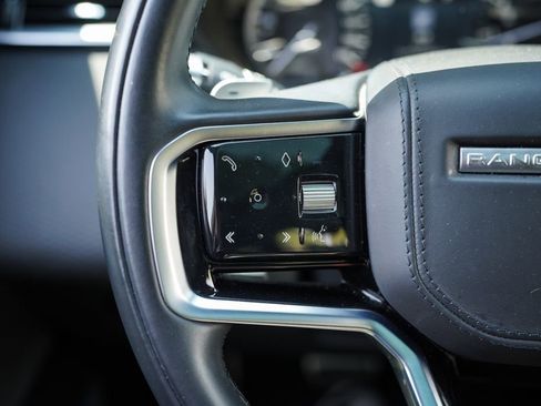 Used 2022 Land Rover Range Rover Velar R-Dynamic S AWD/4WD image 29