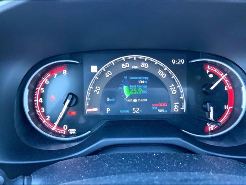 Certified 2025 Toyota RAV4 LE image 22