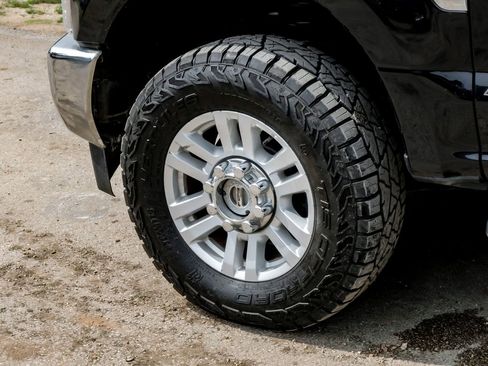 Used 2018 Ford F250 XL w/ STX Appearance Package AWD/4WD image 62