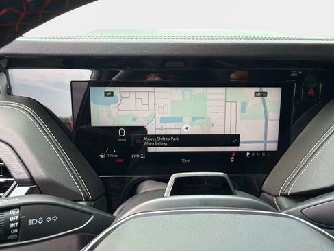 New 2026 GMC Yukon XL AT4 Ultimate AWD/4WD image 28