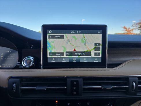 Used 2021 Lincoln Corsair Reserve w/ Elements Package image 22