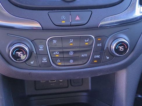 Used 2024 Chevrolet Equinox LT image 26