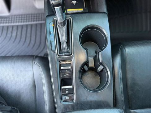 Used 2022 Honda Civic Touring image 27