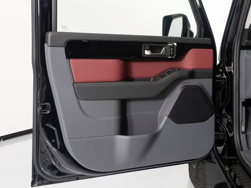 Used 2024 INEOS Grenadier AWD/4WD image 18
