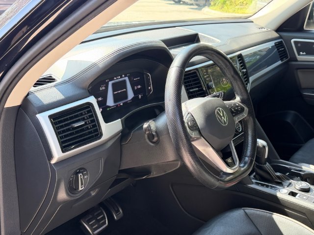 Used 2022 Volkswagen Atlas SEL Premium AWD/4WD image 13