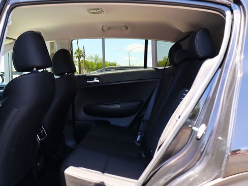 Used 2019 Kia Sportage LX w/ LX Popular Package image 33