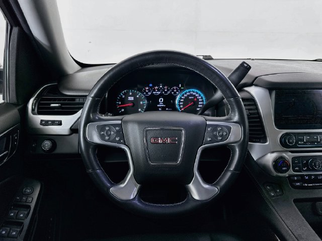 Used 2020 GMC Yukon SLT w/ Graphite Performance Edition RWD image 24