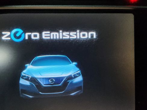 Used 2019 Nissan Leaf SL w/ SL Technology Package image 48