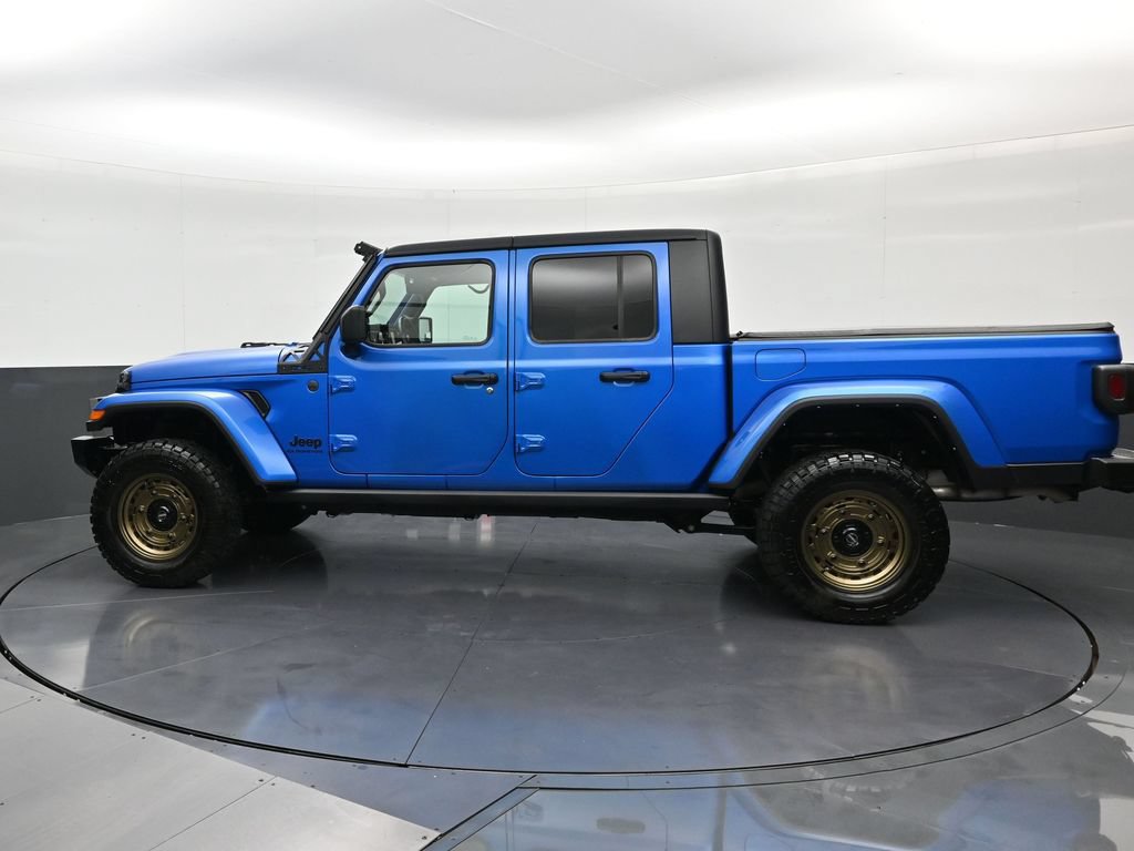 Used 2022 Jeep Gladiator Sport AWD/4WD image 2