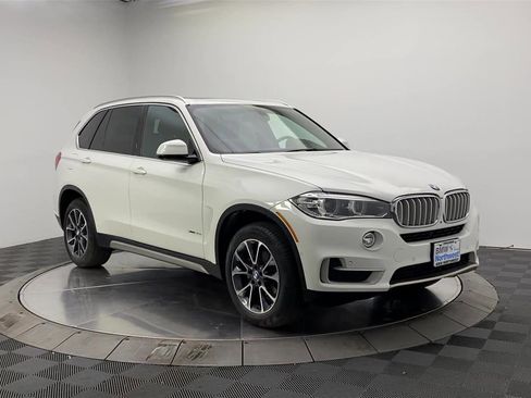 Used 2018 BMW X5 xDrive35i w/ M Sport Package AWD/4WD image 12