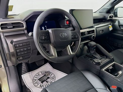 New 2026 Toyota Tacoma TRD Off-Road AWD/4WD image 9