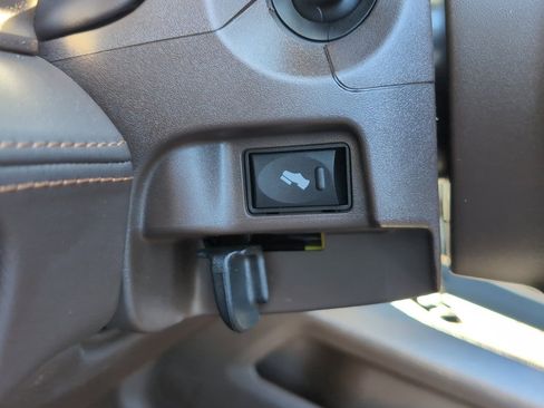 New 2025 RAM 2500 Limited image 19