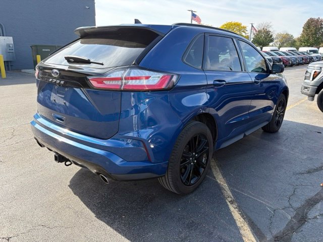 Used 2021 Ford Edge ST-Line w/ Class II Trailer Tow Package AWD/4WD image 4