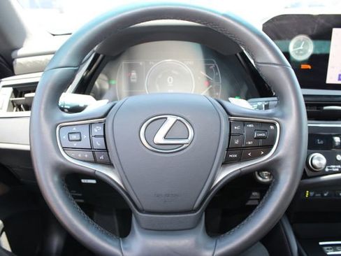 Certified 2024 Lexus ES 300h w/ Premium Package FWD image 16