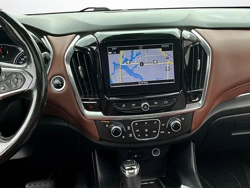 Used 2019 Chevrolet Traverse High Country image 9