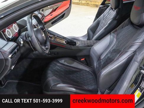 Used 2024 Aston Martin DB12 Coupe image 8