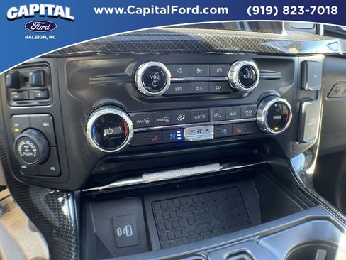 New 2023 Ford F150 Lariat w/ Equipment Group 502A High image 27