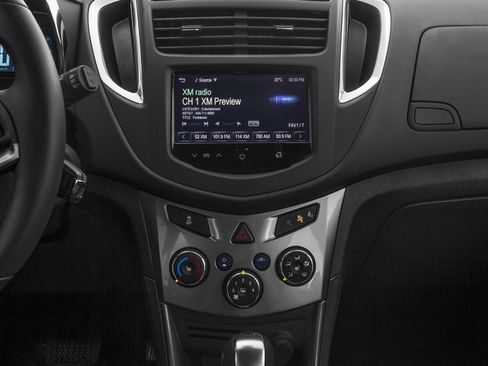 Used 2016 Chevrolet Trax LTZ w/ Midnight Edition AWD/4WD image 13