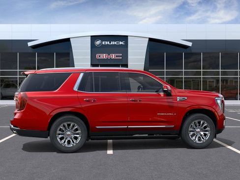 New 2026 GMC Yukon Denali w/ Sun & Power Step Package AWD/4WD image 29