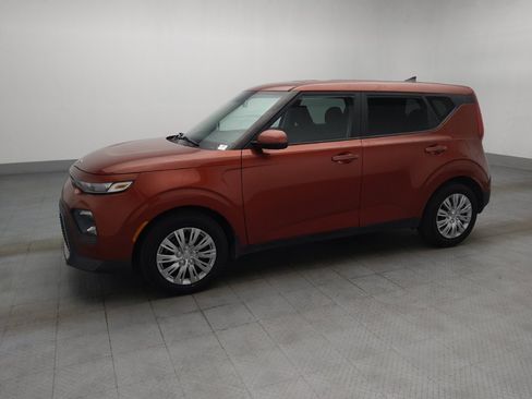 Used 2021 Kia Soul LX FWD image 2