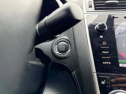 Used 2018 Subaru Legacy 2.5i Limited AWD/4WD image 29