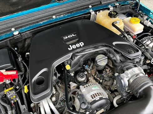 Used 2020 Jeep Wrangler Unlimited Sport S AWD/4WD image 37