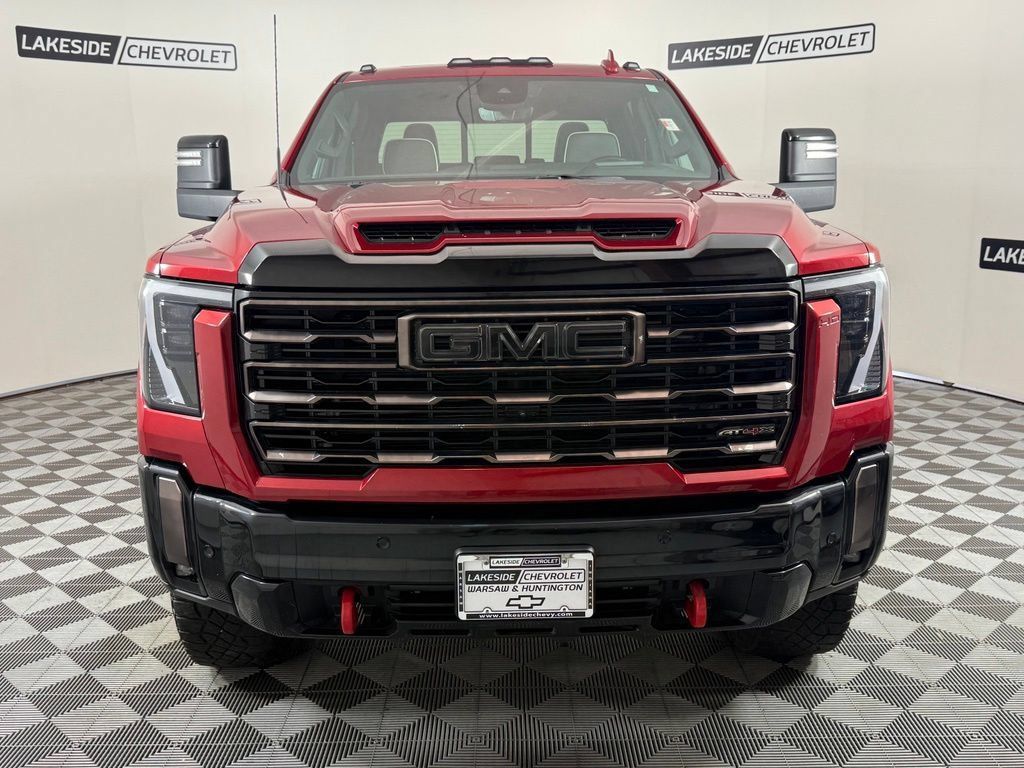 Used 2024 GMC Sierra 2500 AT4X AWD/4WD image 9