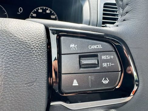 New 2026 Honda Odyssey Touring image 21