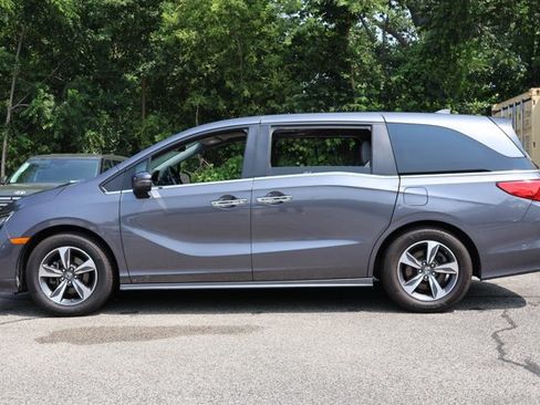 Used 2018 Honda Odyssey Touring image 8