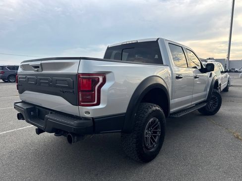 Used 2019 Ford F150 Raptor w/ Equipment Group 802A Luxury AWD/4WD image 5