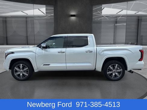 Used 2023 Toyota Tundra Capstone AWD/4WD image 8