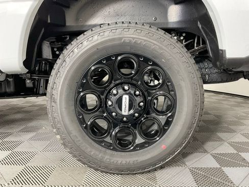 New 2026 Ford F250 Lariat w/ Black Appearance Package AWD/4WD image 10