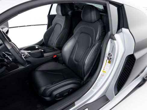 Used 2015 Audi R8 Competition image 14