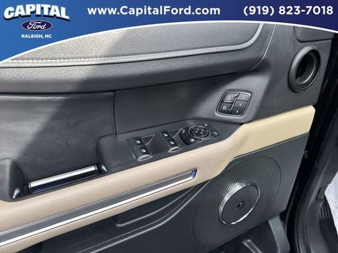 Certified 2024 Ford Expedition Limited image 20
