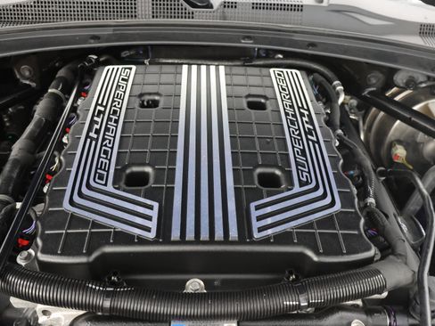Used 2023 Chevrolet Camaro ZL1 RWD image 18