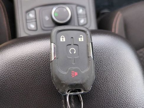 Used 2019 GMC Terrain SLE w/ Driver Convenience Package AWD/4WD image 26