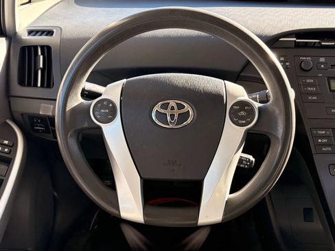 Used 2011 Toyota Prius Two image 30