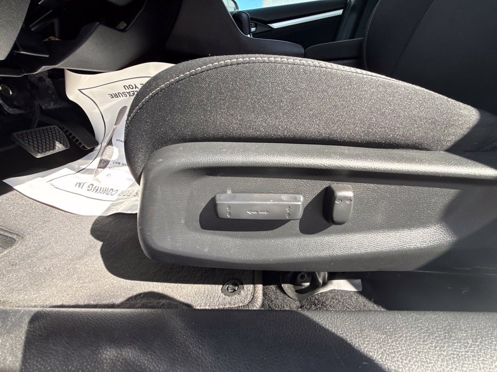 Used 2020 Honda Civic EX image 18